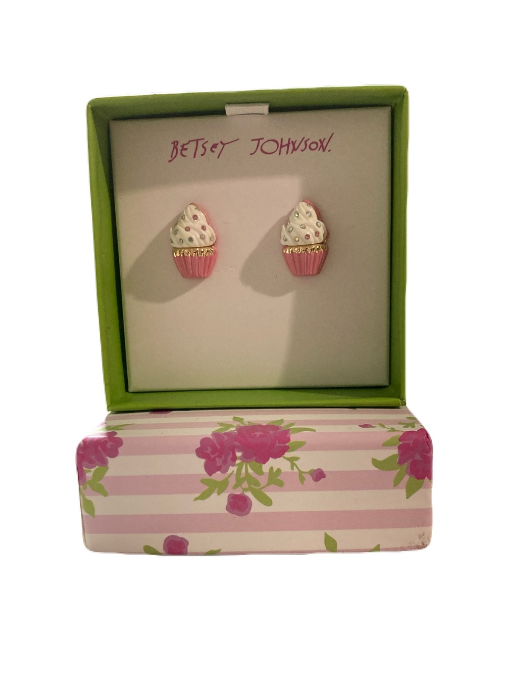 Betsey Johnson Gold-Tone Cupcake Stud Earrings w/ Crystal Accents - Sweet! NWOT
